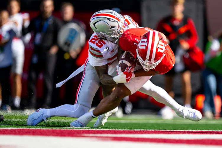 No. 4 Ohio State holds off No. 5 Indiana